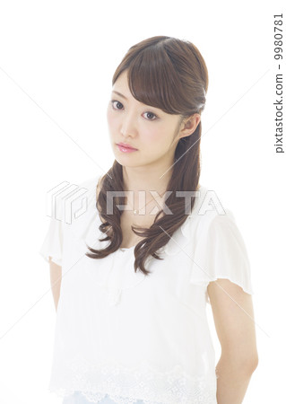 young woman young woman 9980781