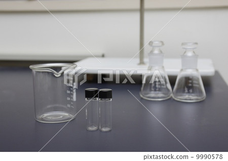 Vial · beaker · Erlenmeyer flask Vial · beaker · Erlenmeyer flask 9990578