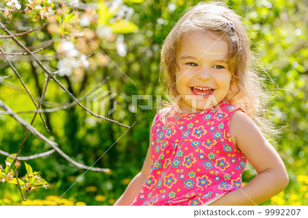Little girl in the park 9992207