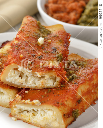 Stuffed Pasta 9993348