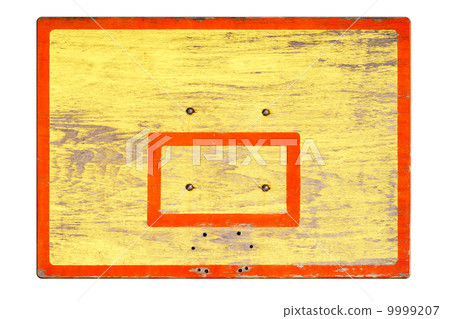 Old shield with no rings for basketball 9999207