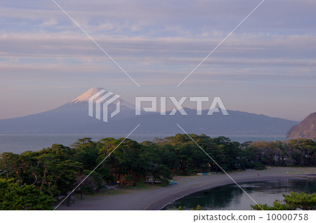 Toda Bay and Mt. Fuji Toda Bay and Mt. Fuji 10000758
