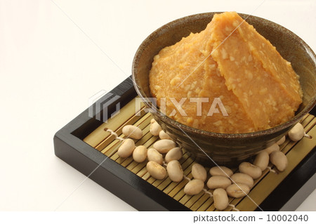 Miso seasoning white background 10002040