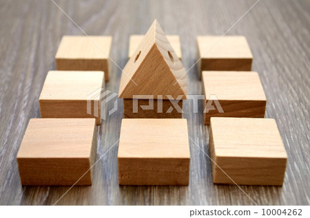Arranged trees Arranged trees 10004262