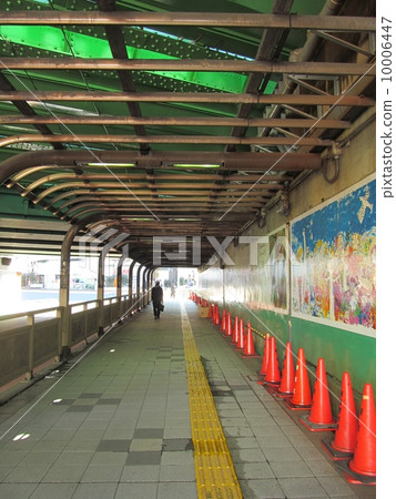 Shinjuku Great Guard 10006447