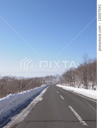 Highland Road · Winter Image (2) Highland Road · Winter Image (2) 10007041