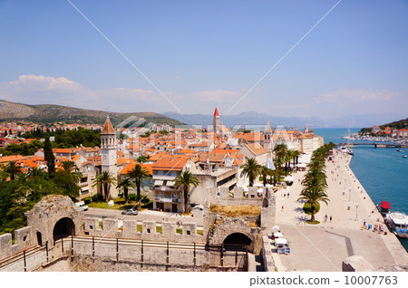 特羅吉爾 10007763