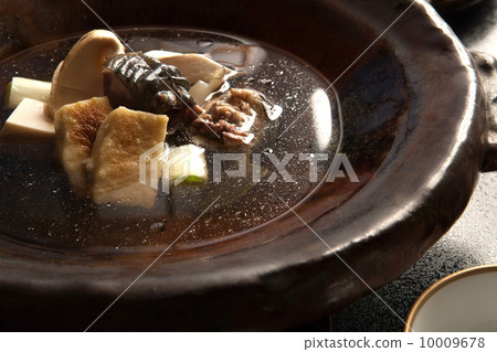 Turtle hot pot 10009678
