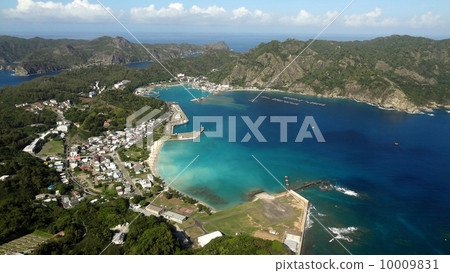Chichijima city center of Ogasawara Aerial photograph 10009831