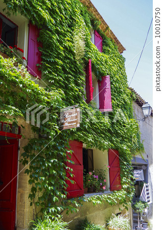 法國南部的風景，Vernasque 10010750