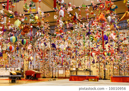 Festival of hanging decorative chicks 10010956