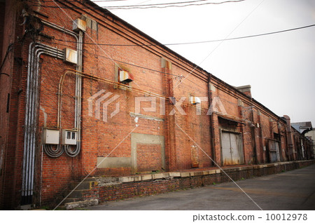 Bridge Harbor brick warehouse 3 Bridge Harbor brick warehouse 3 10012978