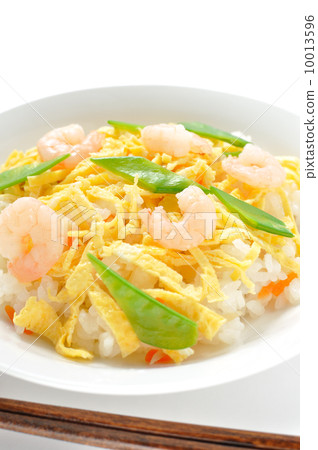 chirashi sushi  10013596