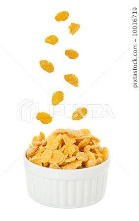 Bowl with corn flakes on the white background 10016719