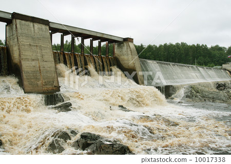 Dam of a hydroelectric power station 10017338