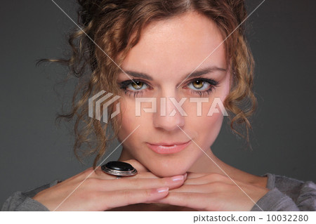 Beautiful Girl face 10032280