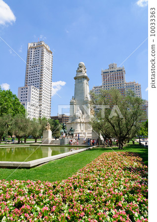 Spain Madrid Spain Plaza 10033363