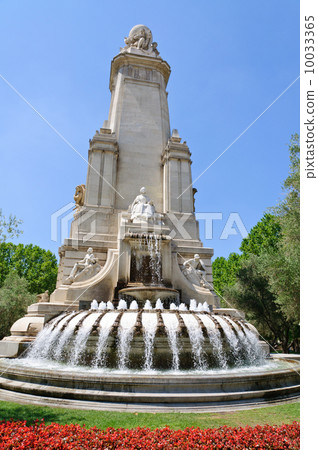 Spain Madrid Spain Plaza 10033365