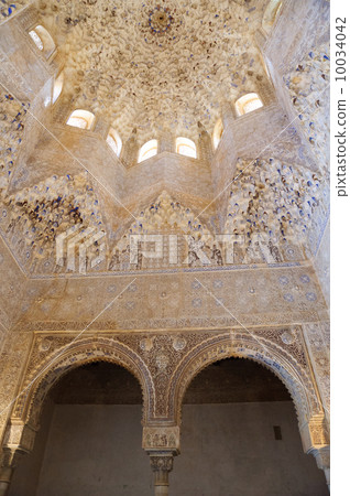 西班牙格拉納達阿罕布拉宮納賽爾宮宮殿獅子宮 10034042