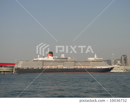 Queen Elizabeth 's first visit to Japan (Kobe Port) 10036732