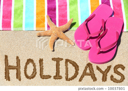 Holidays beach travel text Holidays beach travel text 10037801