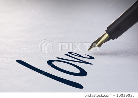 Fountain pen writing Love 10039053