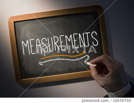 Hand writing Measurements on chalkboard Hand writing Measurements on chalkboard 10039730