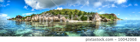 beach on Seychelles beach on Seychelles 10042008