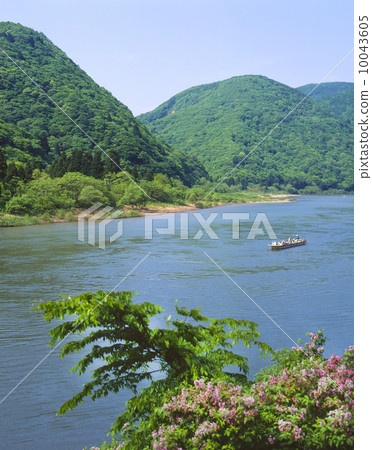 Mogami river boat descent 10043605