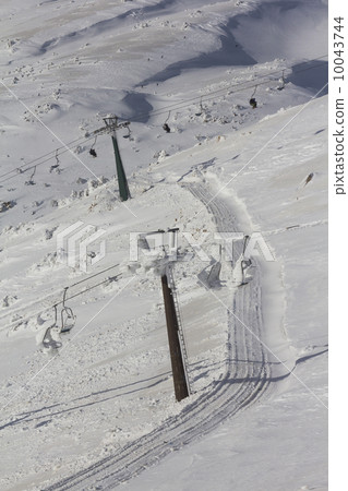 cableway on Mount Hermon cableway on Mount Hermon 10043744