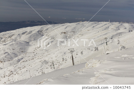 cableway on Mount Hermon cableway on Mount Hermon 10043745