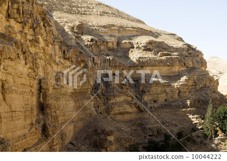 Desert canyon of Wadi Kelt 10044222
