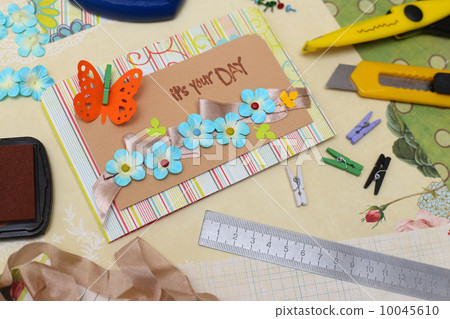 scrapbooking 10045610