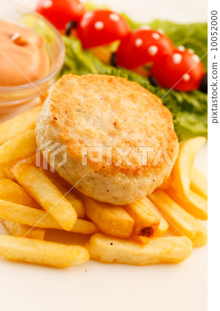 french fries with chicken cutlet for kids menu 10052000