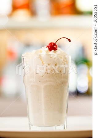 milk cocktail milk cocktail 10052551