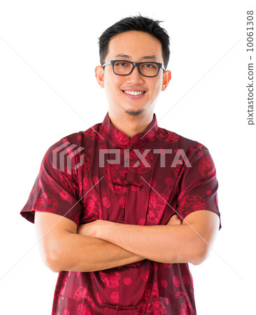 Chinese man in traditional Chinese Tang suit 10061308