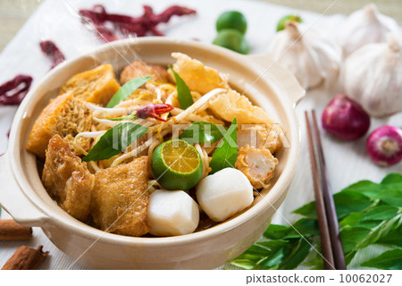 Singapore Curry Noodle Singapore Curry Noodle 10062027