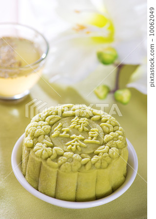 Green tea  mooncake 10062049