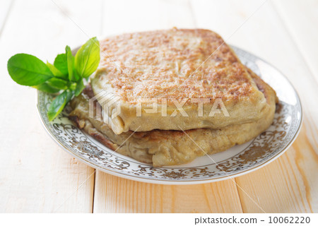 Martabak or murtabak Martabak or murtabak 10062220