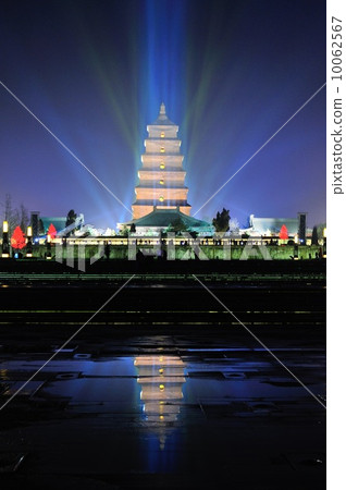 Xi'an's big goose tower Xi'an's big goose tower 10062567