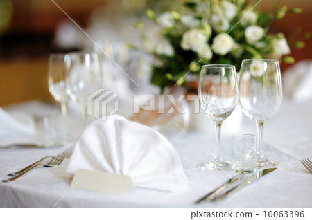 Table set for an event party or wedding 10063396