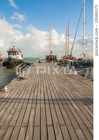 Ships at pier 10066372