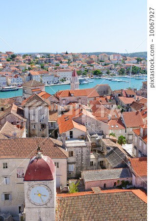 Croatian Trogir Street Croatian Trogir Street 10067927