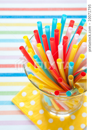 Colorful Straws 10071795
