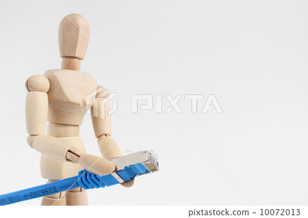Drawing doll and LAN cable Drawing doll and LAN cable 10072013