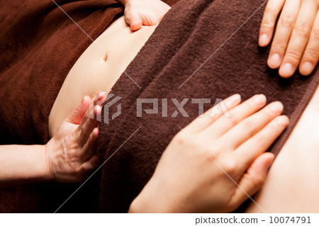 Beauty (treatment scenery by genuine professional esthetician) 10074791