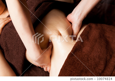 Beauty (treatment scenery by genuine professional esthetician) 10074814