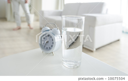 water water 10075504