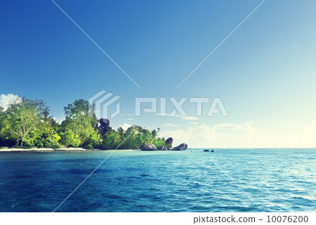 beach Source d'Argent, la Digue island, Seychelles 10076200