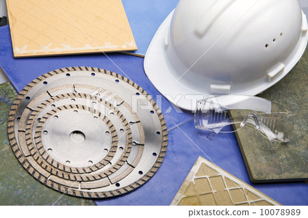 Diamond discs for cutting of tile, building goggles and helmet 10078989